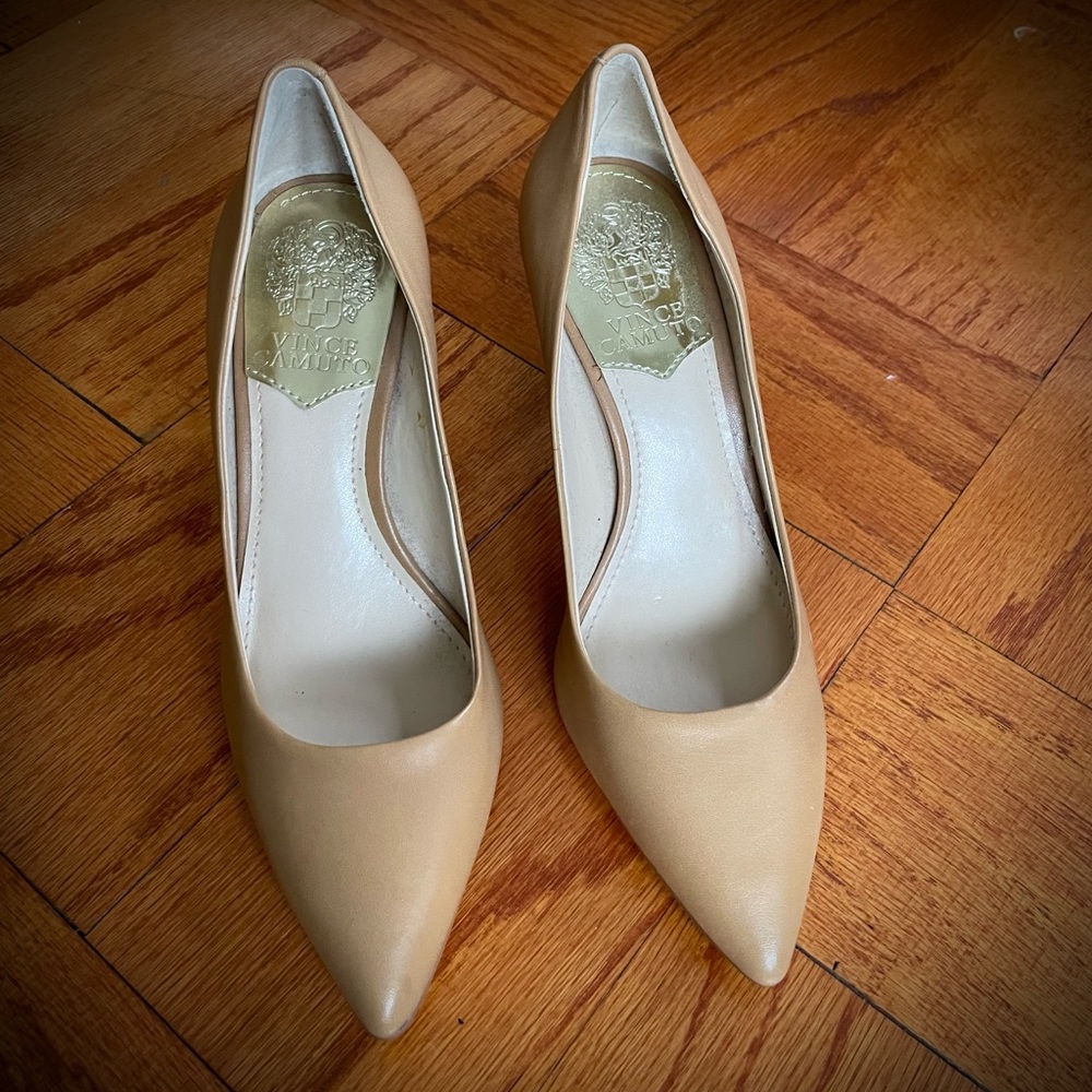 Vince Camino Tan Pumps